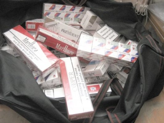 Poliţia din Cernavodă a stricat afacerea contrabandiştilor de ţigări